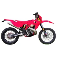 motocikl-jenduro-beta-rr-300cc-krasnyj